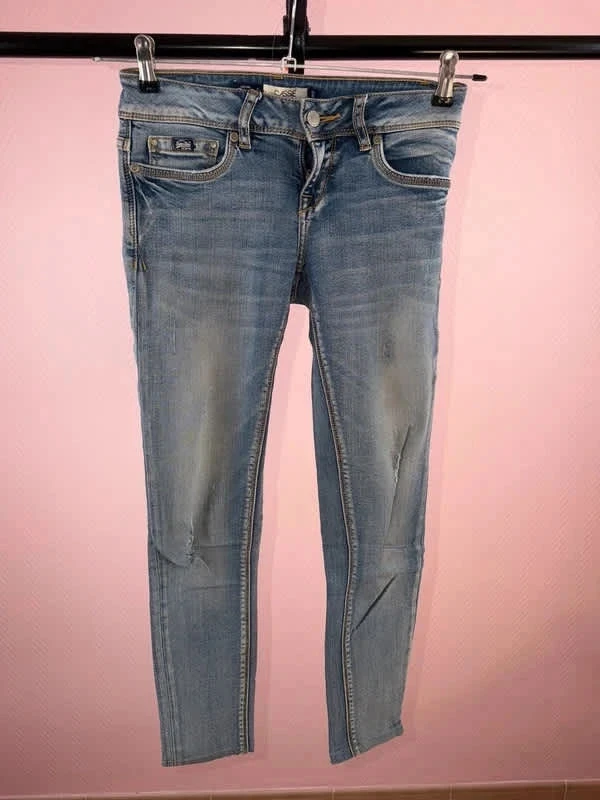 Women's superdry jeans size 25w 30l – photo 2